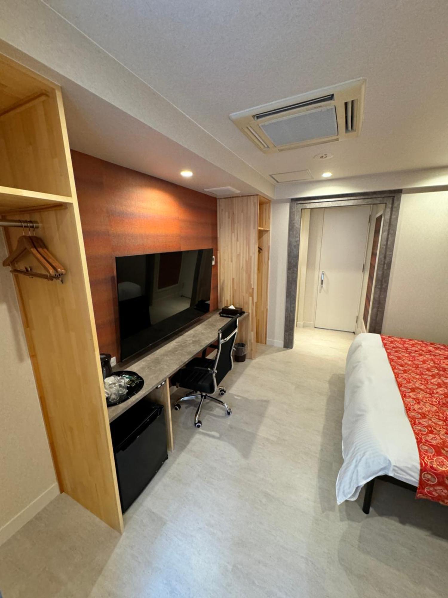 Hotel Be-Zen Shimanouchi Osaka Bagian luar foto